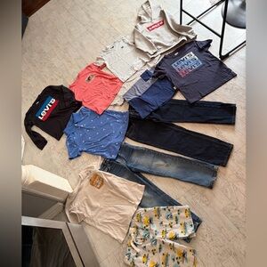 Levi’s,Hurley,Oshkosh cat&jack + more Boys or unisex 7/8 bundle of 11 items
